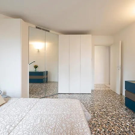 شقة Stupendo Luxury Canal & Garden View