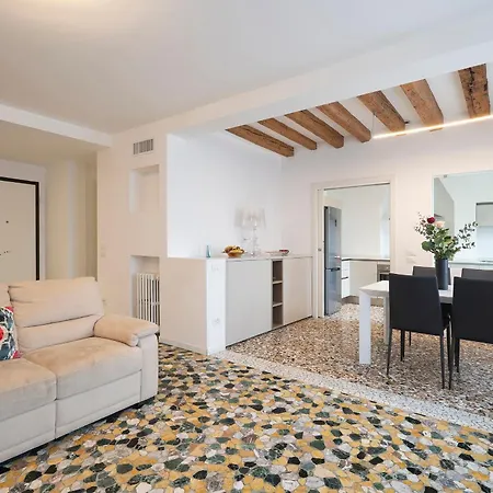 شقة Stupendo Luxury Canal & Garden View